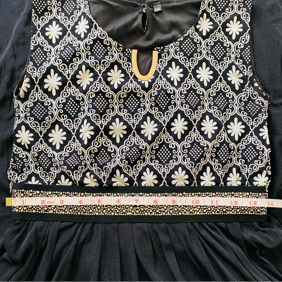 Mesh MIDI dress. Black dress. - Picture 8 of 16